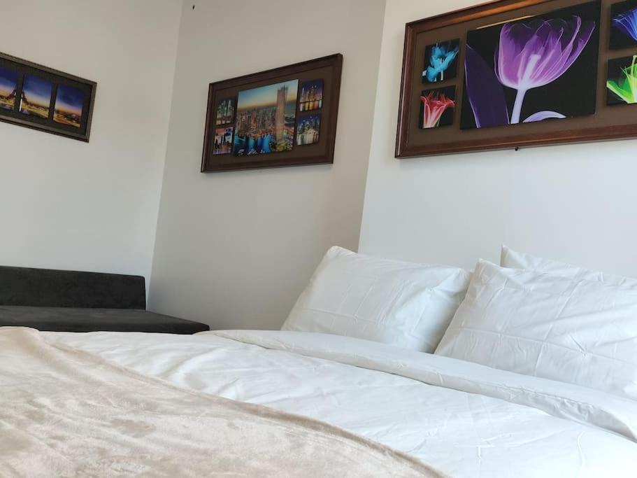 Paris Tourist Apartment, France Стен Екстер'єр фото