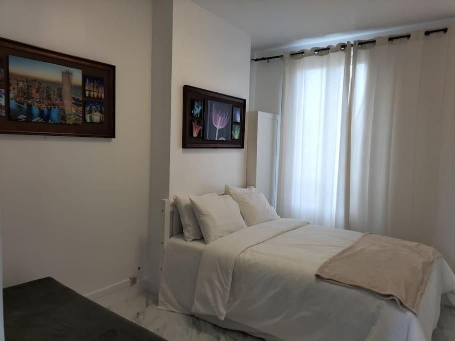 Paris Tourist Apartment, France Стен Екстер'єр фото